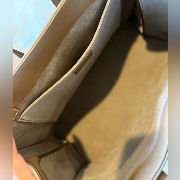 Chloe - Picture 4 of 7